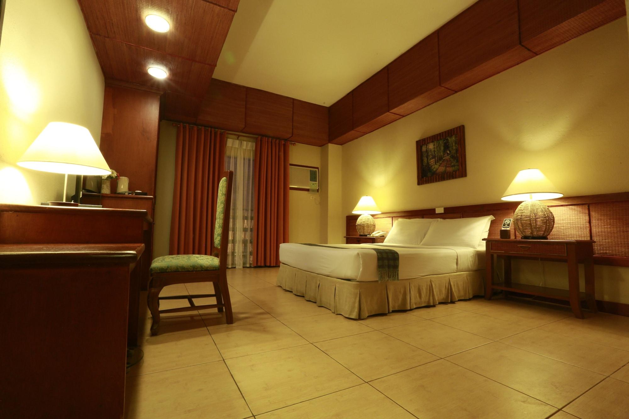 Java Hotel Laoag Eksteriør billede