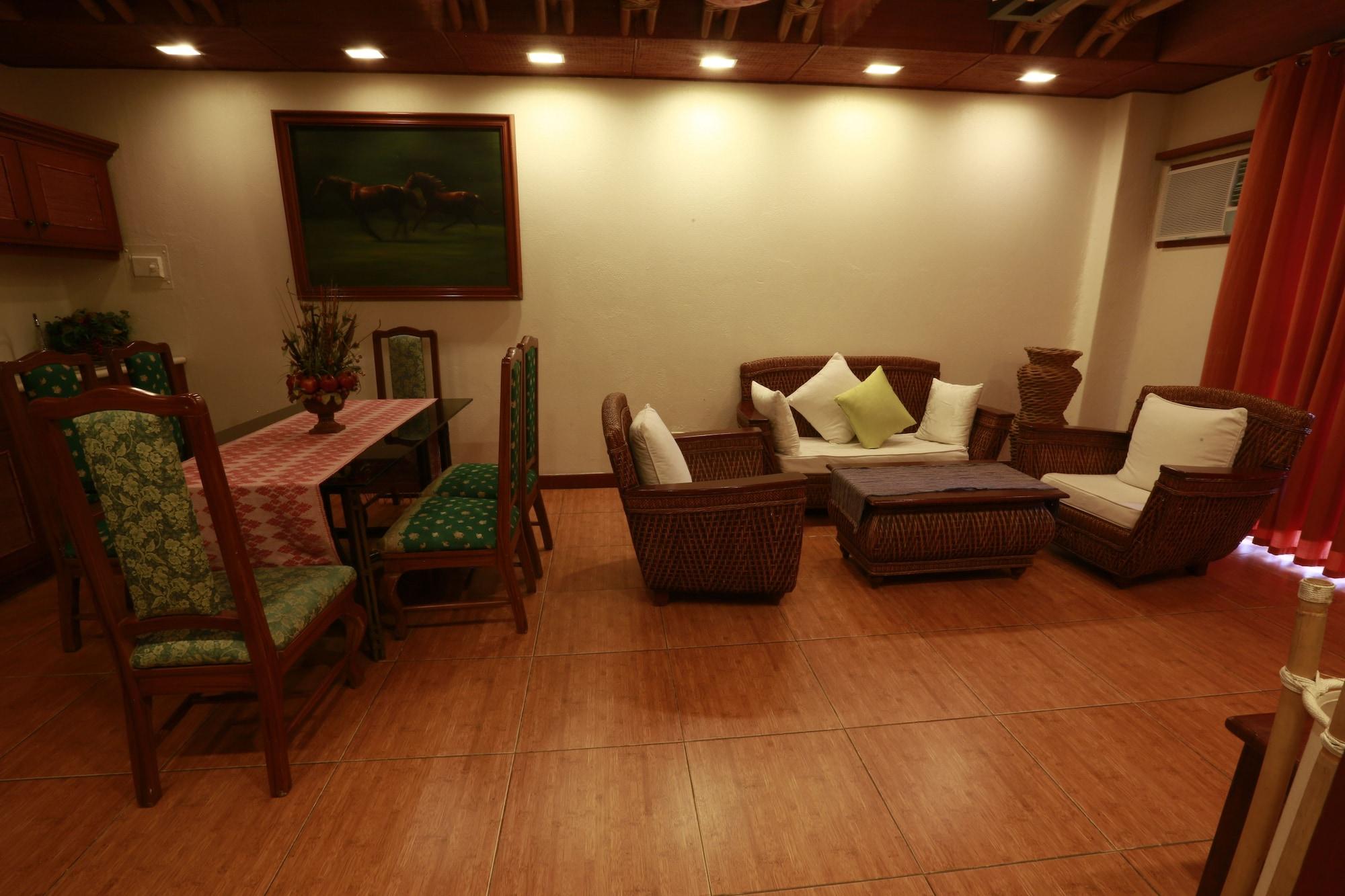 Java Hotel Laoag Eksteriør billede