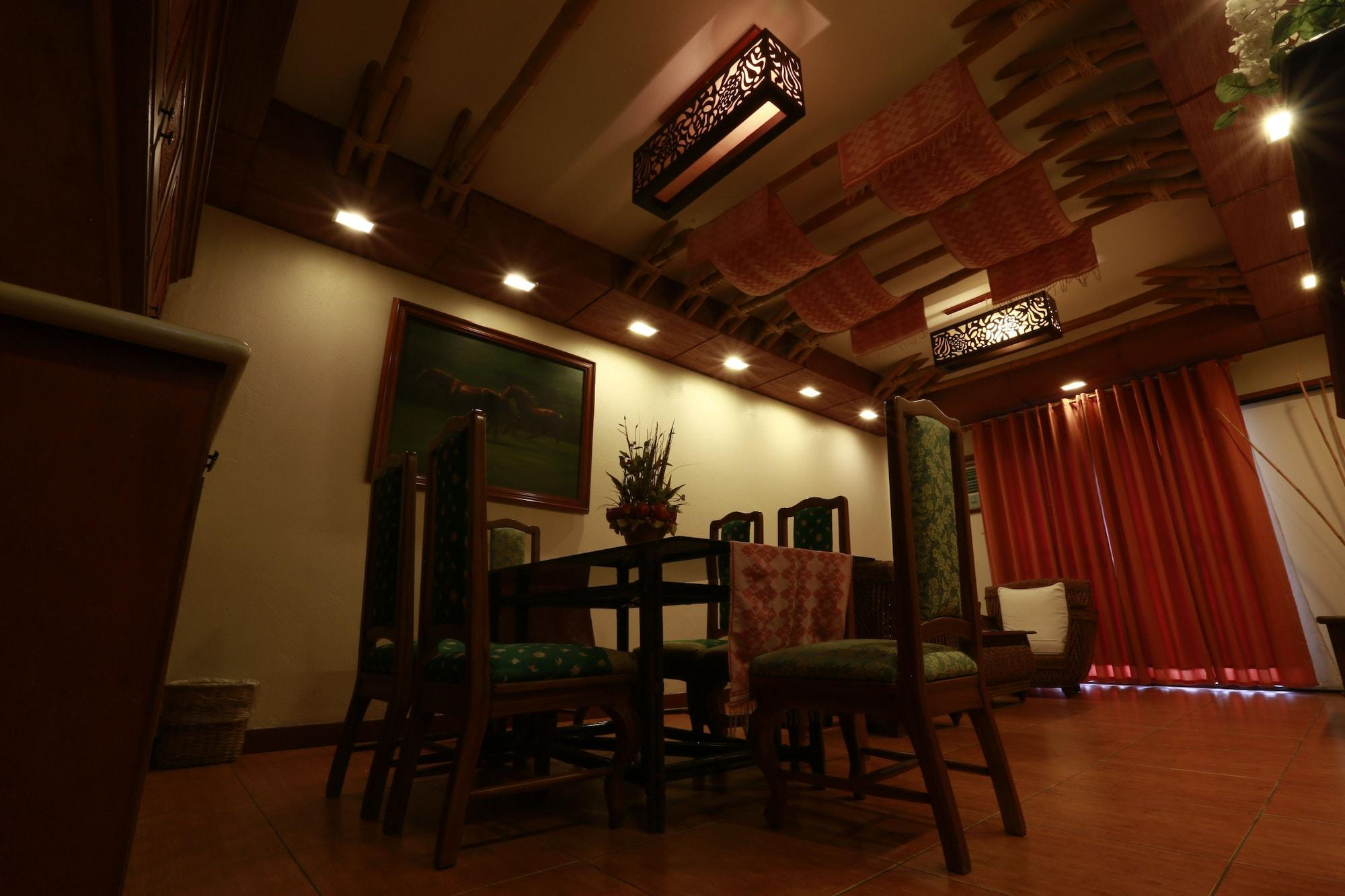 Java Hotel Laoag Eksteriør billede