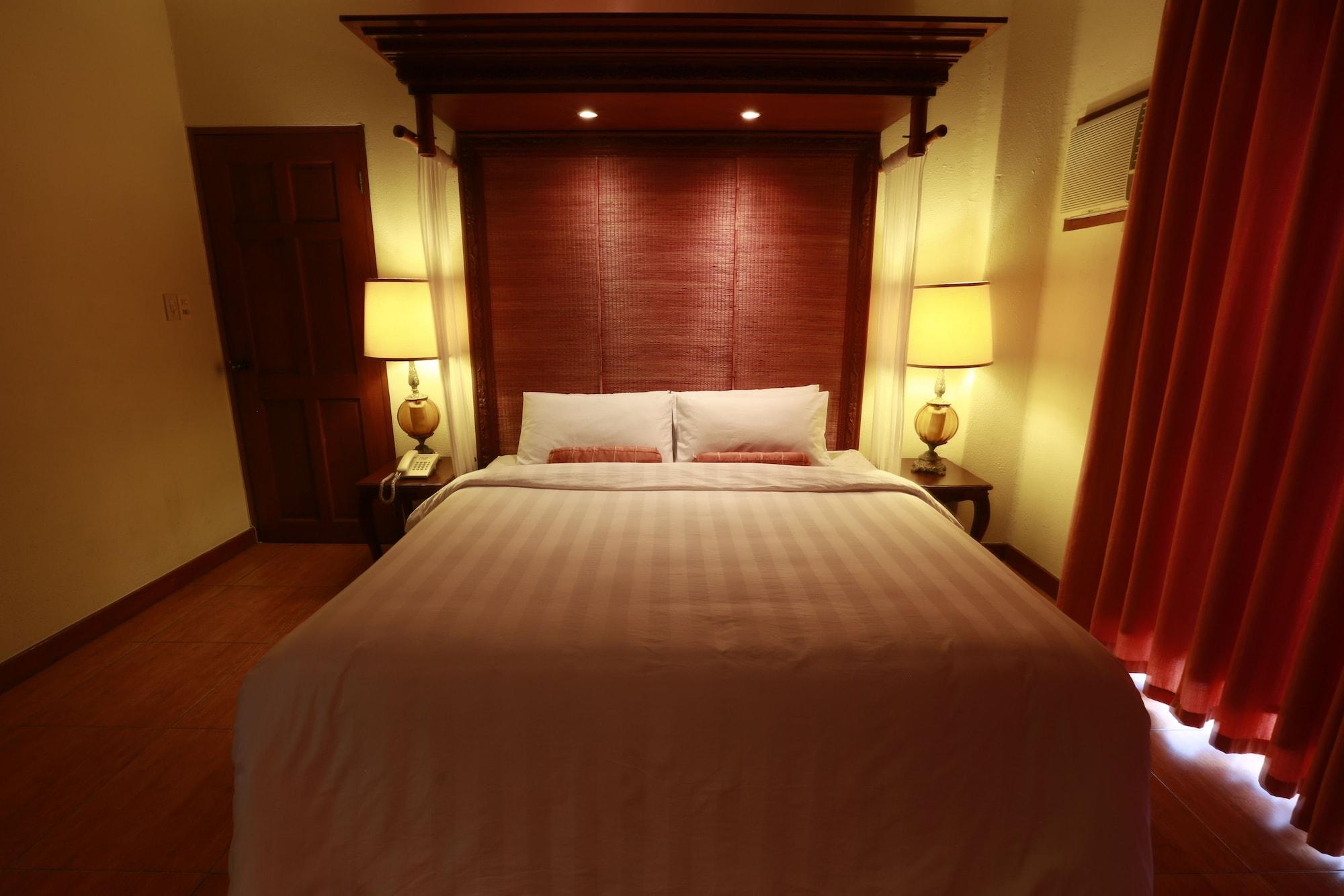 Java Hotel Laoag Eksteriør billede