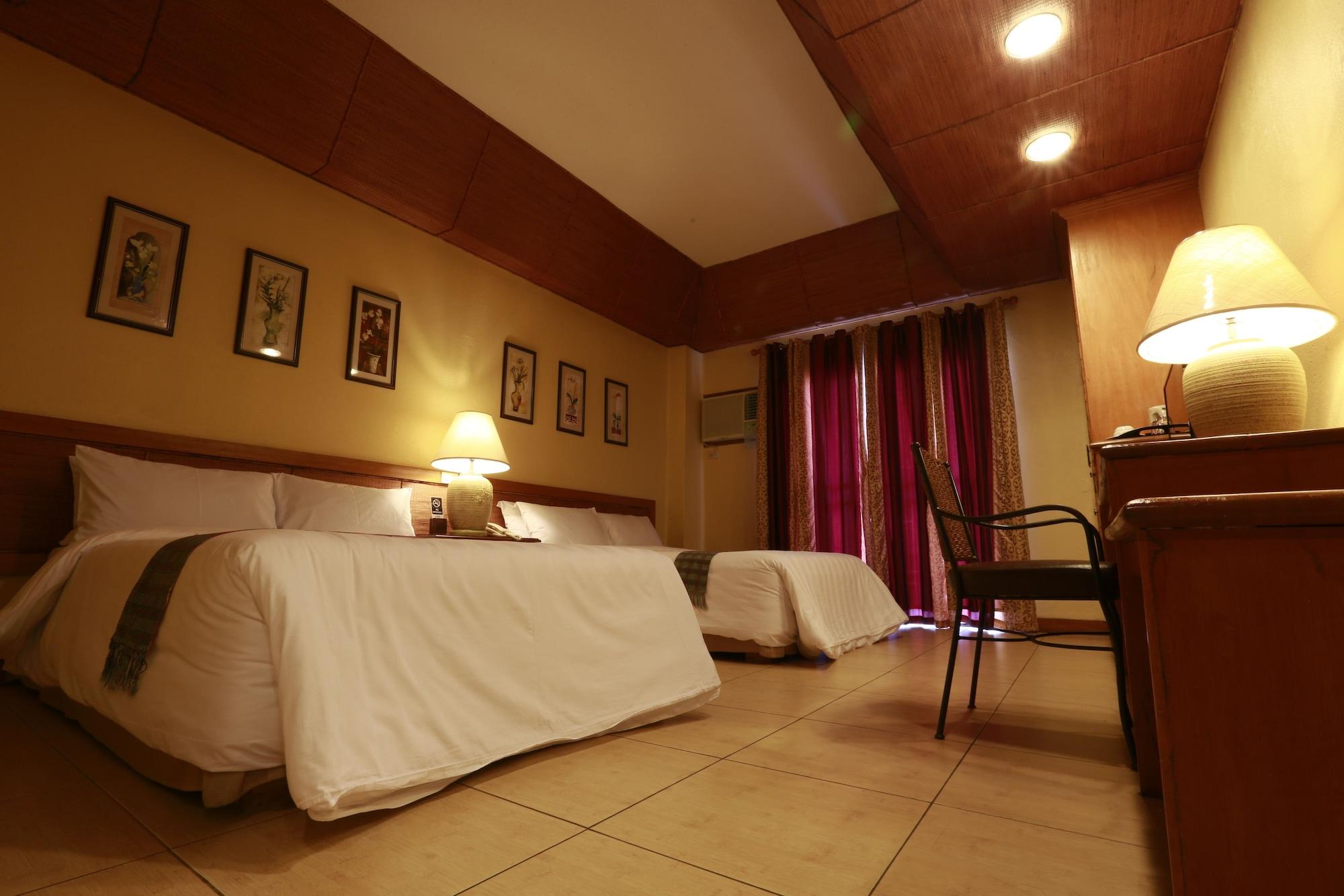 Java Hotel Laoag Eksteriør billede