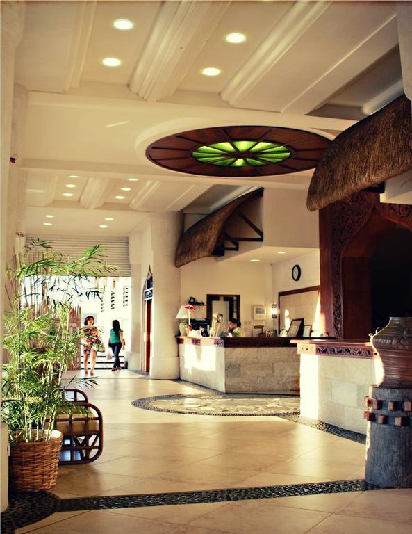 Java Hotel Laoag Eksteriør billede