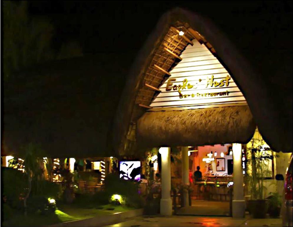 Java Hotel Laoag Eksteriør billede