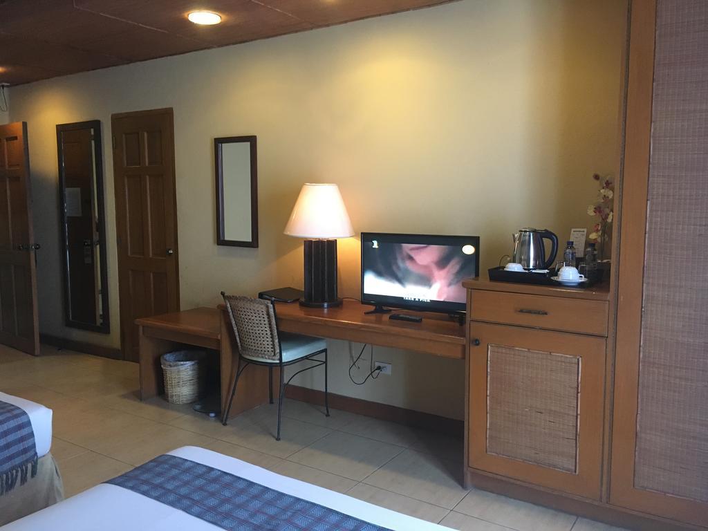 Java Hotel Laoag Eksteriør billede